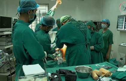 HỘI THẢO TRÌNH DIỄN PHẪU THUẬT VÀ CHIA SẺ KINH NGHIỆM  CỦA CHUYÊN GIA VỀ NỘI SOI KHỚP GỐI